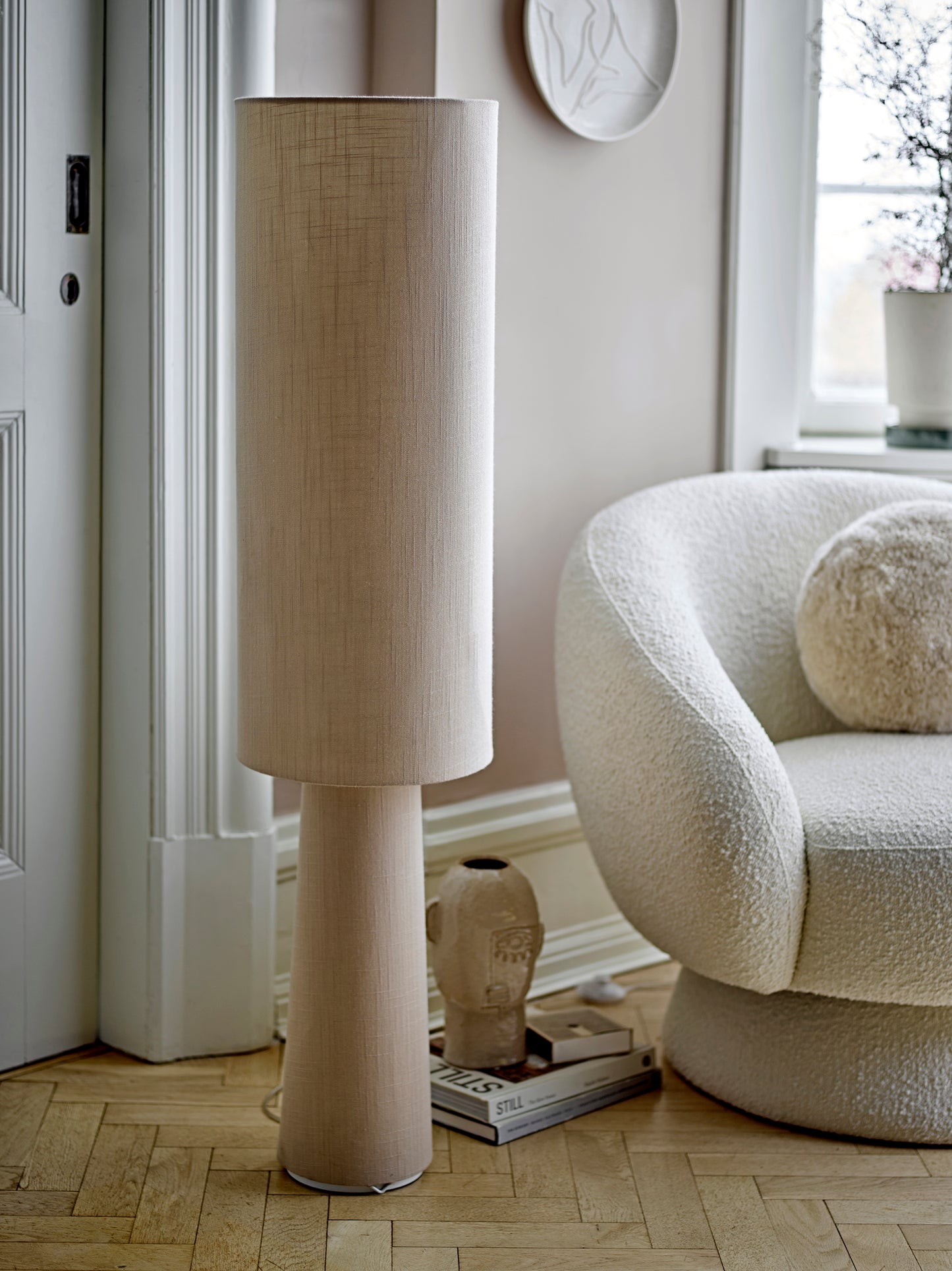 Alma, Gulvlampe, Beige, Lin